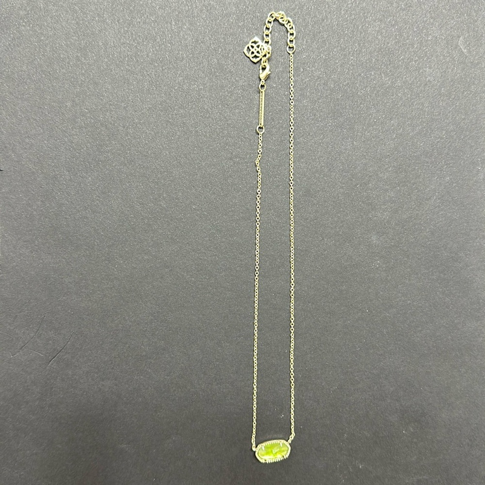Kendra Scott Elisa necklace